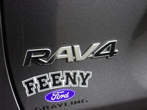 Used 2023 Toyota RAV4 XLE w/ Convenience Package AWD/4WD image 27