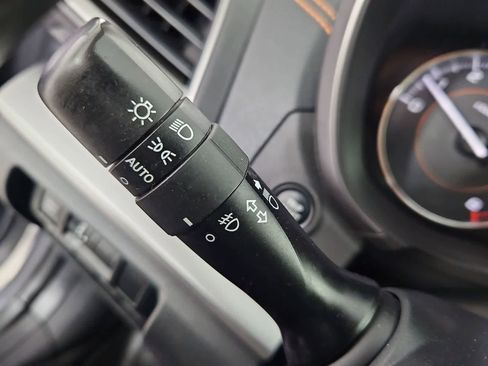 Used 2022 Subaru Crosstrek 2.5i Limited w/ Moonroof Package 1 image 27