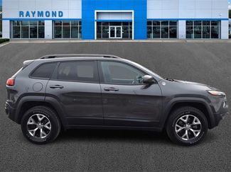 Used 2016 Jeep Cherokee Trailhawk w/ Comfort/Convenience Group video 2