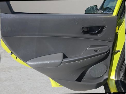 Used 2020 Hyundai Kona Ultimate AWD/4WD image 12
