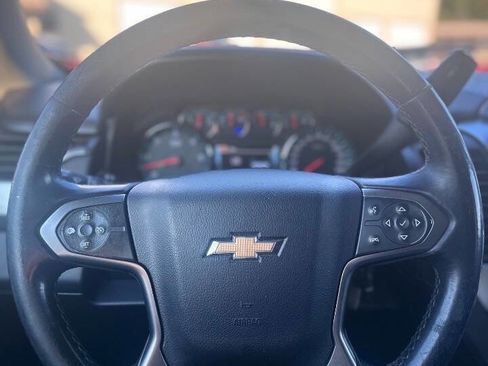 Used 2016 Chevrolet Suburban LS image 11