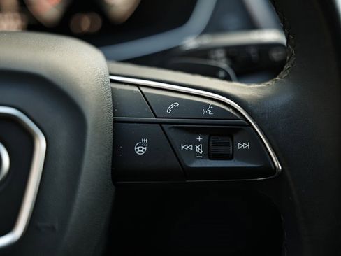 Used 2024 Audi Q5 2.0T Premium Plus image 34