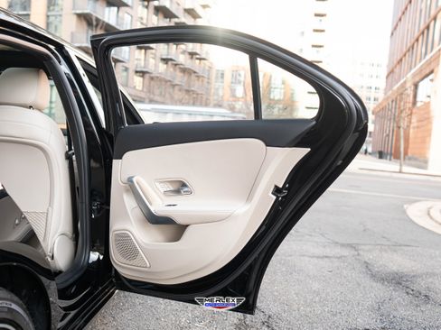 Used 2019 Mercedes-Benz A 220 image 39