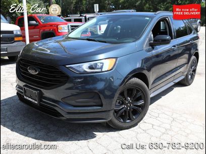 Used 2022 Ford Edge SE w/ Black Appearance Package
