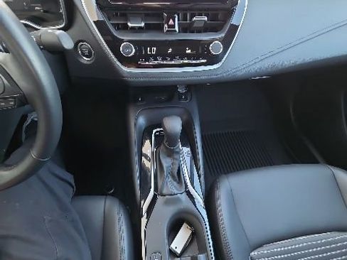 Used 2024 Toyota Corolla XSE FWD image 10