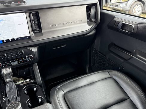 Certified 2025 Ford Bronco Badlands AWD/4WD image 15