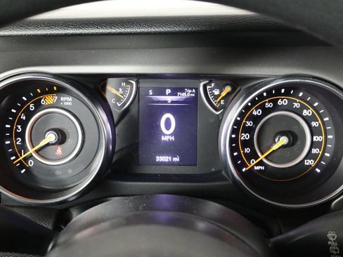 Used 2023 Jeep Wrangler Unlimited Sport AWD/4WD image 11