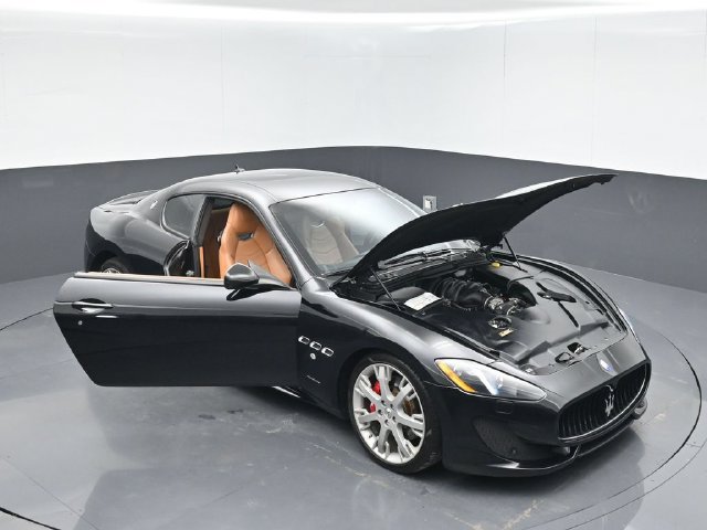 Used 2017 Maserati GranTurismo Sport RWD image 51