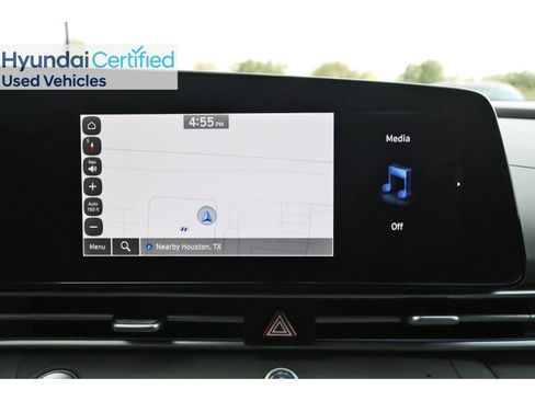 Certified 2025 Hyundai Elantra SEL image 27