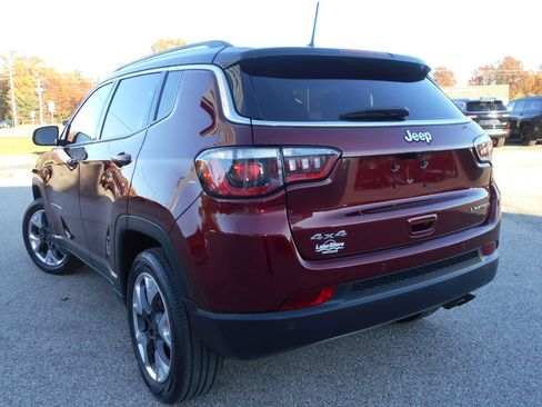 Certified 2022 Jeep Compass Limited image 3