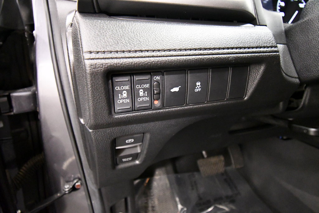 Certified 2025 Honda Odyssey EX-L image 20
