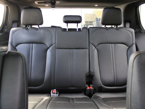 New 2026 Jeep Grand Wagoneer Limited AWD/4WD image 35