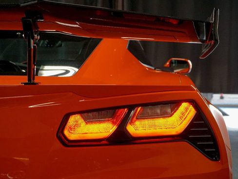 Used 2019 Chevrolet Corvette ZR1 RWD image 89