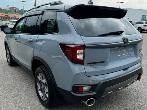 Used 2022 Honda Passport TrailSport image 5