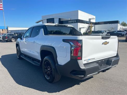New 2026 Chevrolet Silverado EV LT image 3