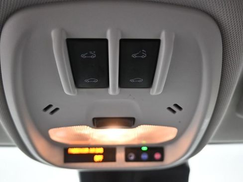 Used 2024 Chevrolet Trax ACTIV w/ Sunroof Package FWD image 34