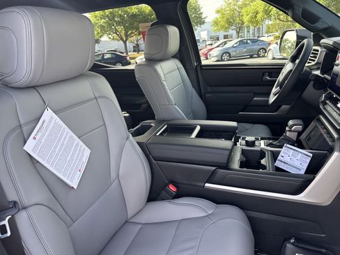New 2026 Toyota Tundra SR5 AWD/4WD image 33