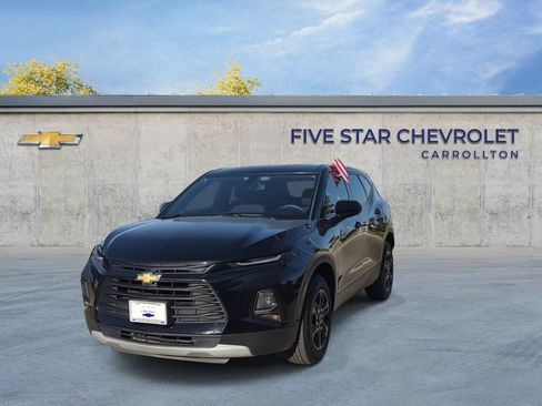 Used 2021 Chevrolet Blazer LT FWD image 3