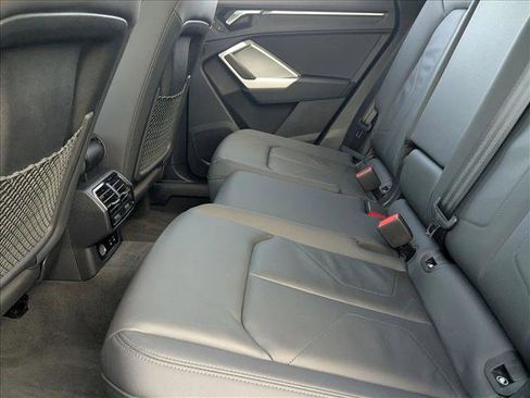 Certified 2025 Audi Q3 2.0T Premium w/ Convenience Package image 16