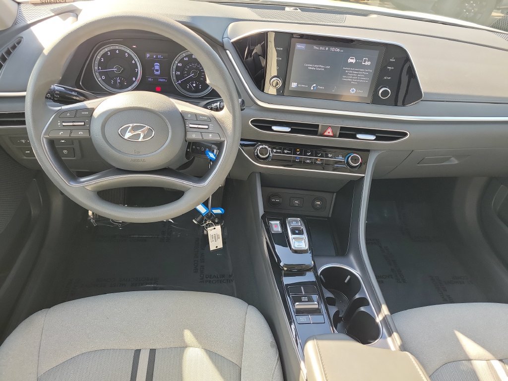 Used 2021 Hyundai Sonata SE w/ Preferred Accessory Package FWD image 27