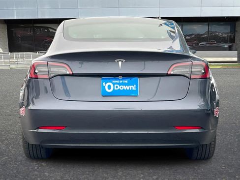 Used 2023 Tesla Model 3 Standard Range image 8