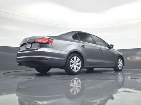 Used 2017 Volkswagen Jetta S image 22