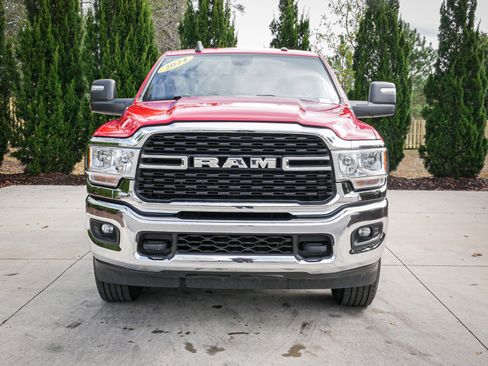 Used 2024 RAM 2500 Big Horn w/ Bed Utility Group image 3