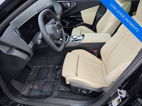 Certified 2026 BMW X3 xDrive30i w/ Premium Package AWD/4WD image 9