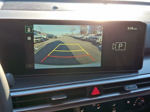 New 2026 Kia Sorento LX FWD image 12