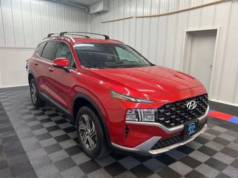 Used 2023 Hyundai Santa Fe SEL image 2