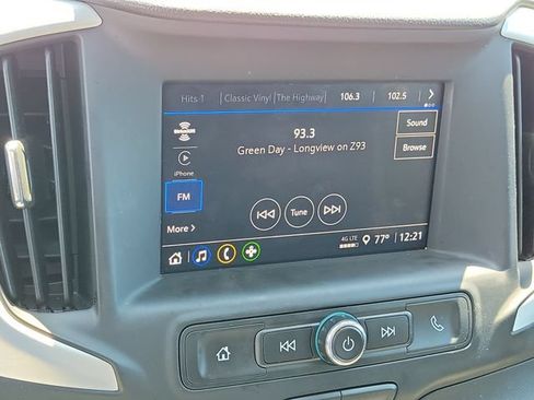 Used 2024 GMC Terrain SLE w/ Driver Convenience Package AWD/4WD image 13