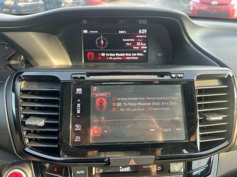 Used 2017 Honda Accord EX-L image 43