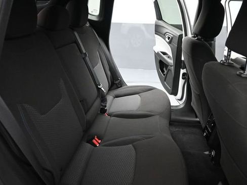 Used 2025 Jeep Compass Sport AWD/4WD image 22