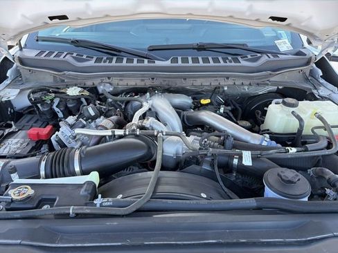 Used 2023 Ford F350 Lariat w/ Tow Technology Package image 40