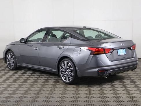 Used 2023 Nissan Altima 2.5 SL FWD image 10