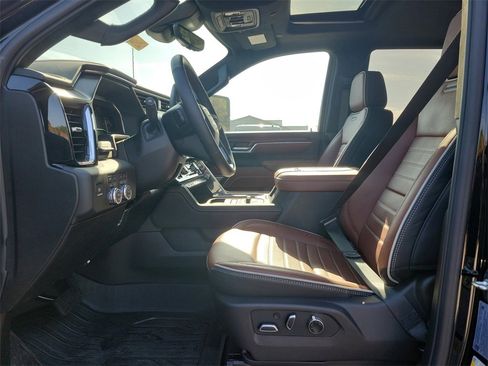 New 2025 GMC Sierra 3500 Denali Ultimate image 23