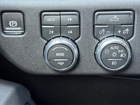 New 2026 GMC Sierra 1500 Elevation w/ Preferred Package image 31