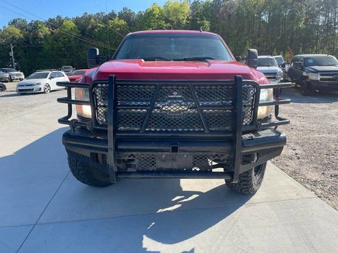 Used 2007 Chevrolet Silverado 2500 LT w/ Suspension Package, Off-Road image 2