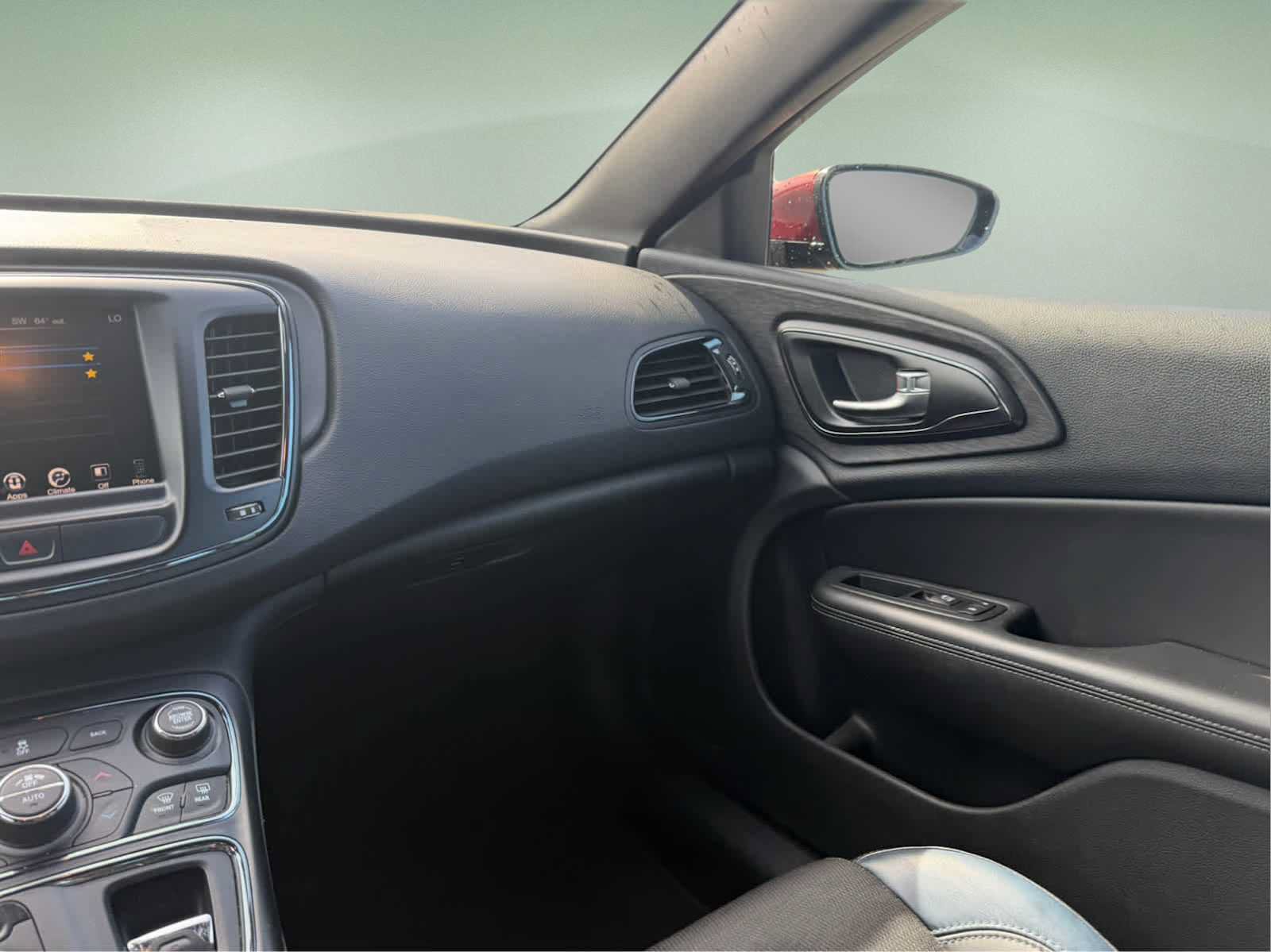 Used 2016 Chrysler 200 S w/ Comfort Group FWD image 17