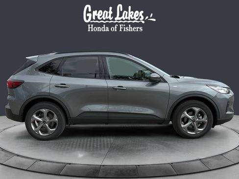 Used 2025 Ford Escape ST-Line Select AWD/4WD image 6