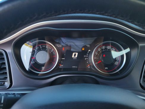 Used 2020 Dodge Challenger R/T Scat Pack RWD image 32