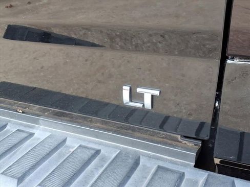 Used 2017 Chevrolet Silverado 1500 LT w/ All Star Edition image 12