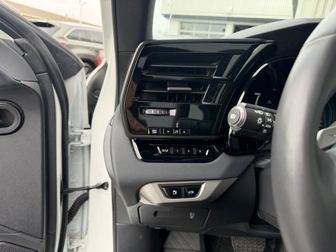 Used 2024 Lexus RX 450h 450h+ Luxury AWD w/ Convenience Package image 13