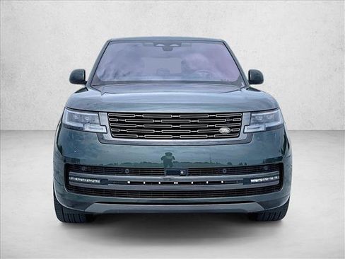 Used 2023 Land Rover Range Rover SE AWD/4WD image 3