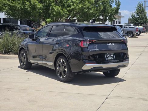 New 2026 Kia Sportage SX FWD image 3