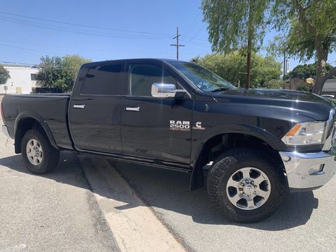 Used 2018 RAM 2500 Big Horn w/ Harvest Edition AWD/4WD image 6