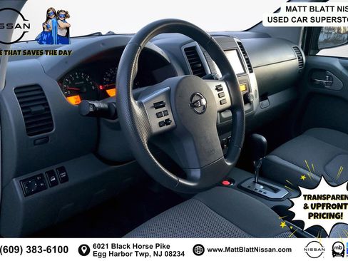 Used 2021 Nissan Frontier SV w/ Midnight Edition Floor Mats AWD/4WD image 13