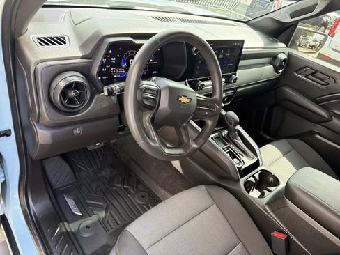 Used 2026 Chevrolet Colorado W/T RWD image 22