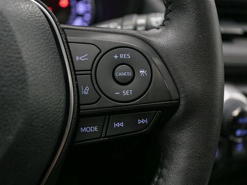 Used 2022 Toyota RAV4 XLE w/ Convenience Package AWD/4WD image 36