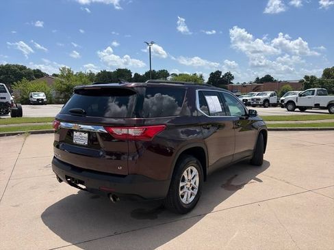 Used 2019 Chevrolet Traverse LT AWD/4WD image 5